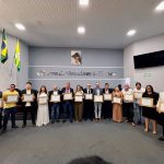 Prefeito, vice-prefeita e vereadores eleitos são diplomados em solenidade simbólica