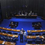 Congresso aprova isenção do IR por tempo indeterminado Congresso aprova isenção do IR por tempo indeterminado