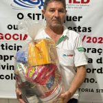 Há 27 anos, SITIEB mantém tradição natalina e entrega cerca de 200 cestas aos trabalhadores de Barro Alto