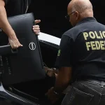 PF investiga senador Weverton Rocha por suspeita de desvios no INSS 