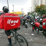 Anvisa libera venda de medicamentos por plataformas como iFood e Rapp 