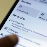 Número de transações com Pix caem 10% após proibição de bets 